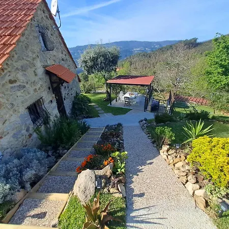 Σαλέ Cedrim Hillside *