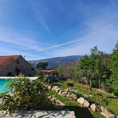 Σαλέ Cedrim Hillside *