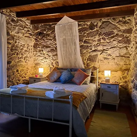 Cedrim Hillside Chalet