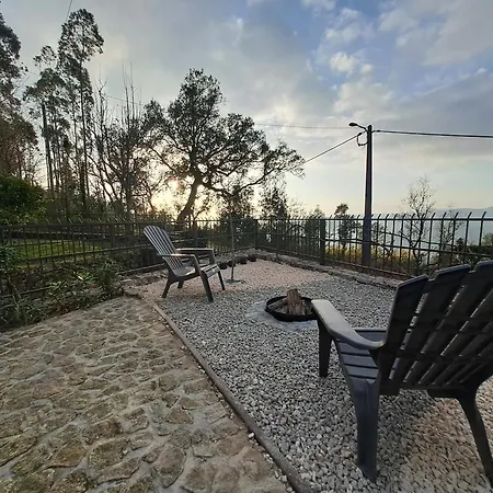 Cedrim Hillside Chalet *