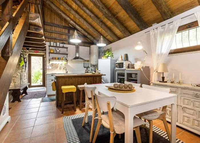 Cedrim Hillside Alpehytte