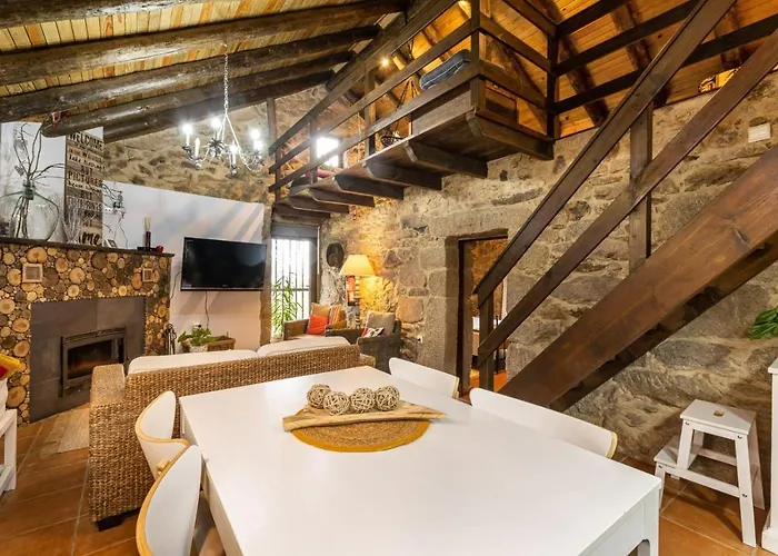 Alpstuga Cedrim Hillside