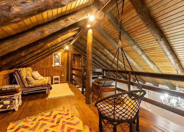 Cedrim Hillside Alpehytte