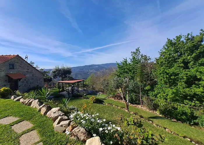 Cedrim Hillside Alpehytte Sever do Vouga